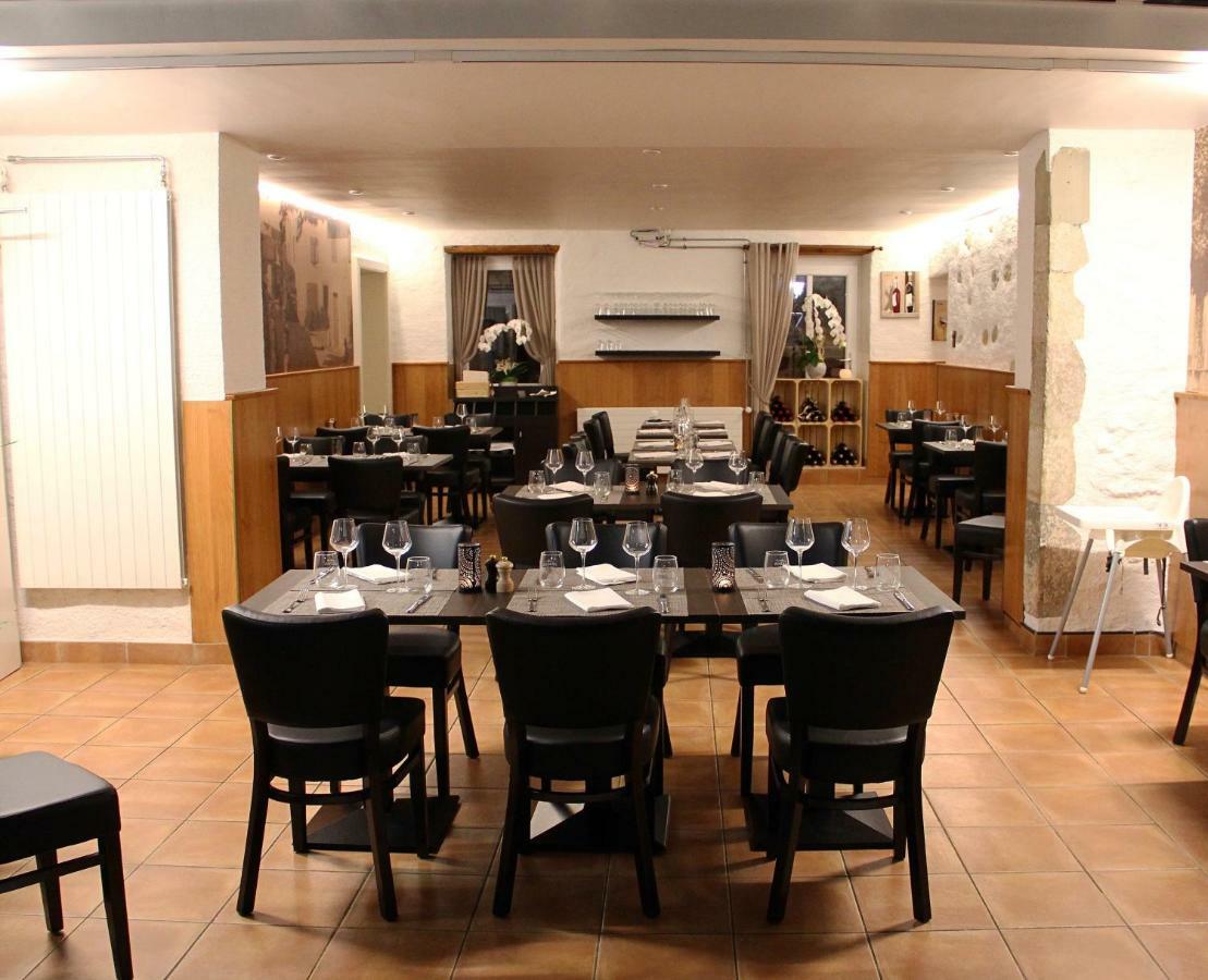 Hotel Restaurant La Croix Verte Vich Luaran gambar